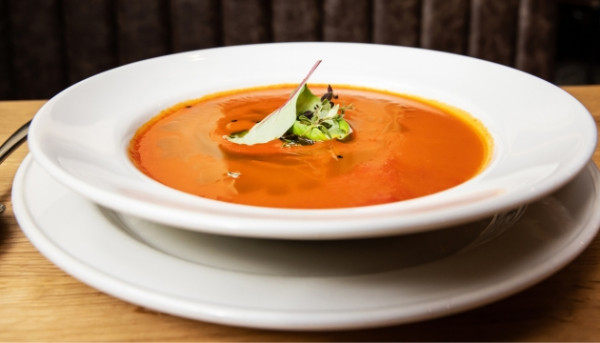 Tomato and red pepper cream